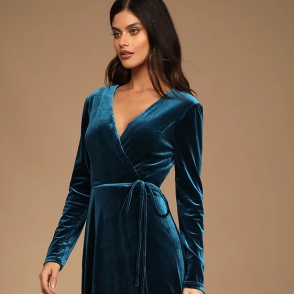 Jacinda Teal Blue Velvet Wrap Maxi Dress Size Small  ( I - 25 ) - Picture 2 of 7